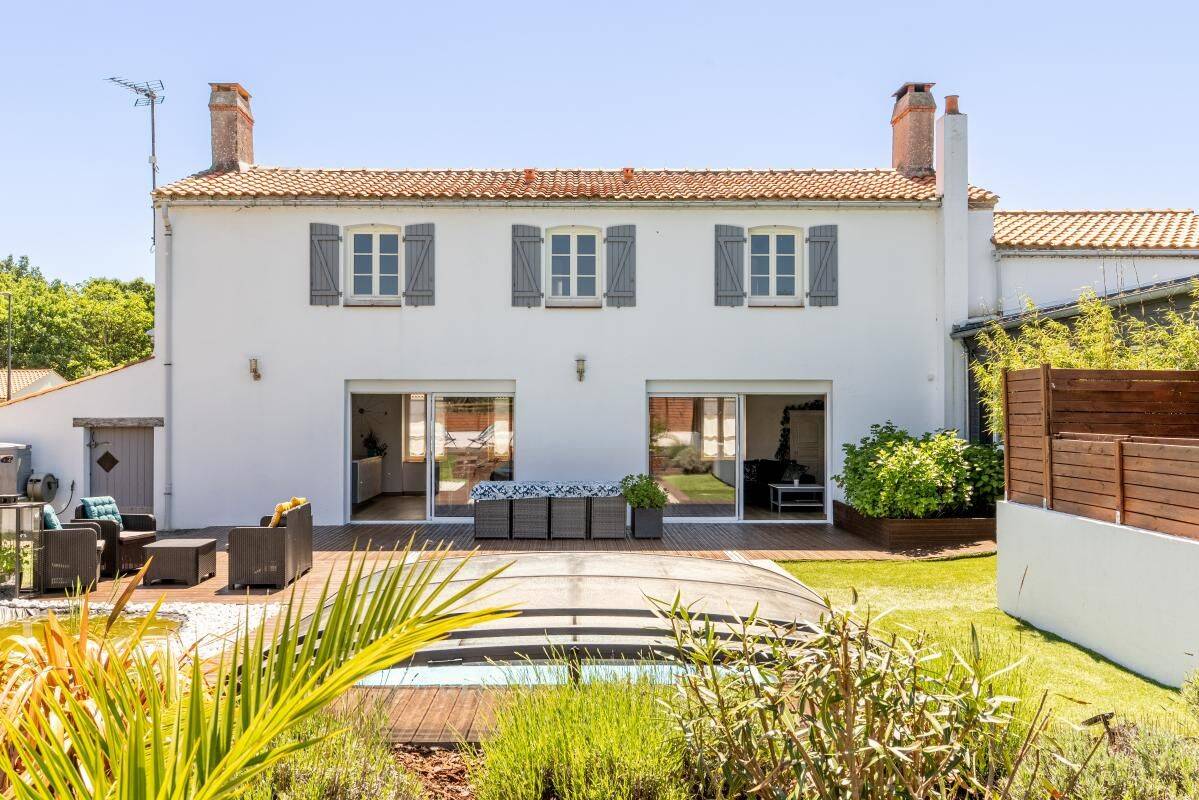 Maison 8 pièces 230 m² · à Machecoul-Saint-Même · 230 m² · 499 000 €