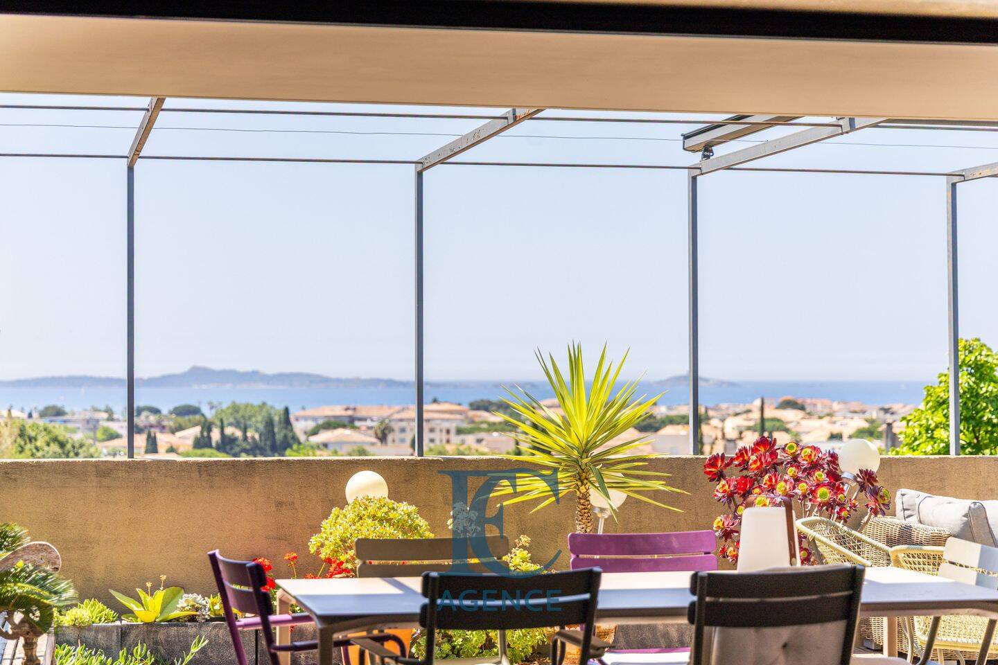 Appartement 5 pièces 224 m² · à Sanary-sur-Mer · 224,5 m² · 1 155 000 €