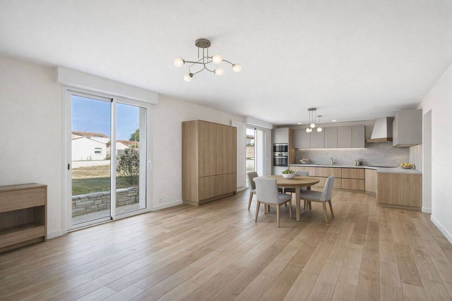 Maison 7 pièces 130 m² · à Saint-Sébastien-sur-Loire · 130 m² · 350 000 €