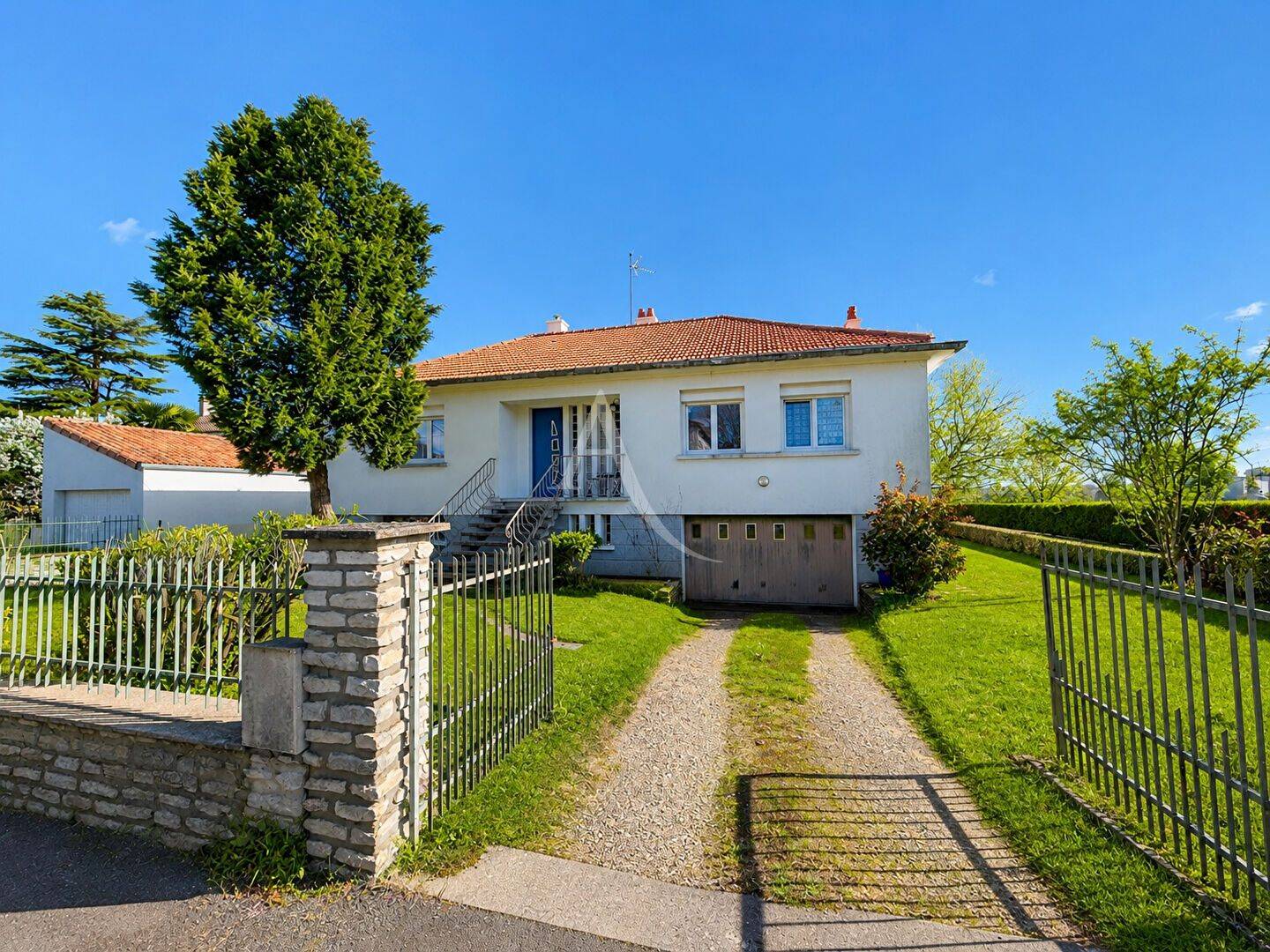 Maison 4 pièces 103 m² · à Poitiers · 103 m² · 219 900 €