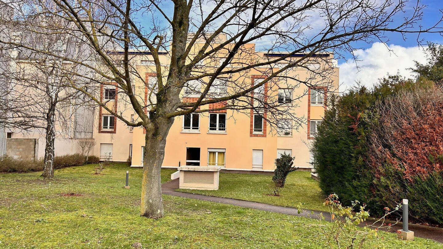 Appartement 2 pièces 42 m² · à Houilles · 42,4 m² · 911 €/mois