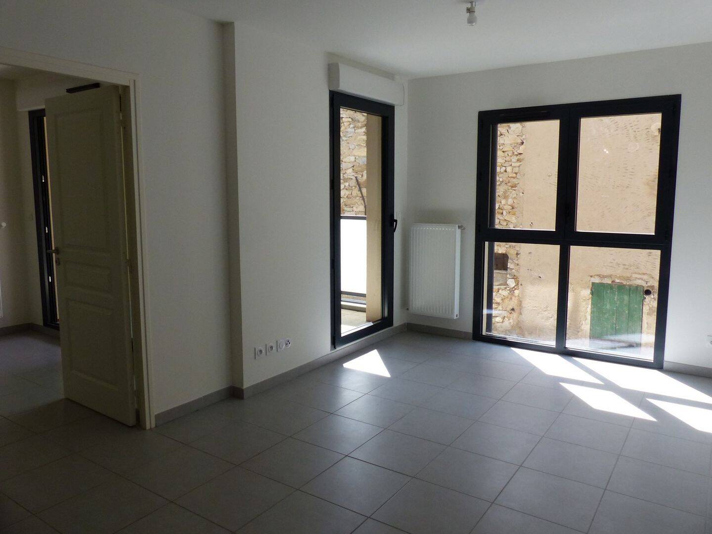 Appartement 2 pièces 44 m² · à Vaison-la-Romaine · 43,6 m² · 670 €/mois