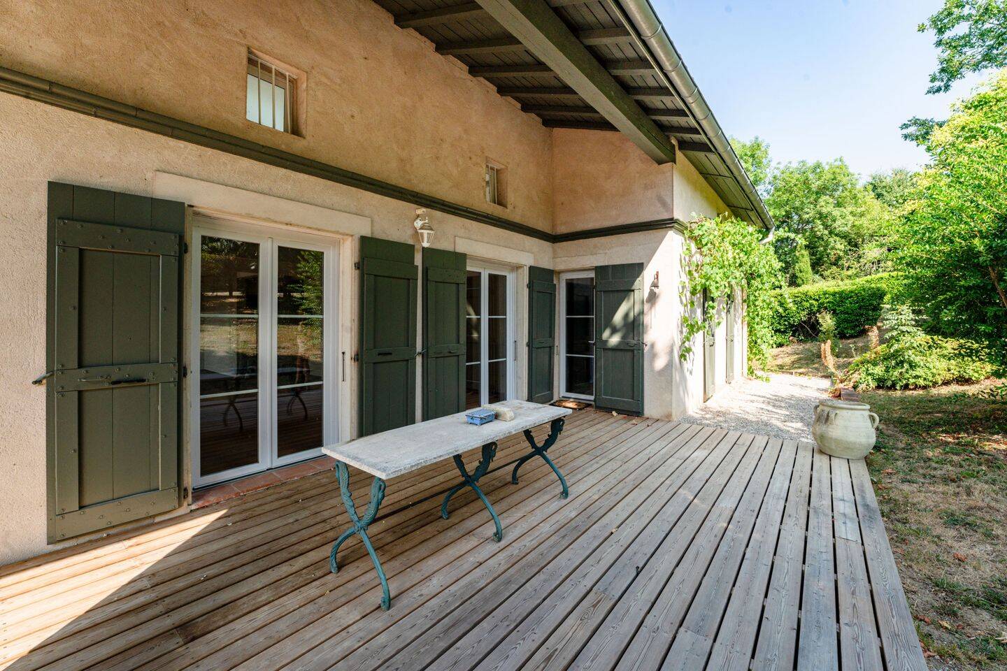 Maison 5 pièces 210 m² · à Vieille-Toulouse · 210 m² · 2 750 €