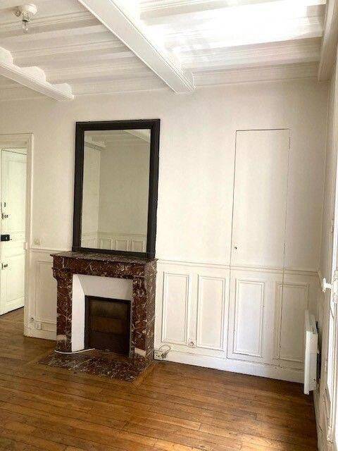 Appartement 2 pièces 35 m² · à Paris 15ème Arrondissement · 35 m² · 1 250 €