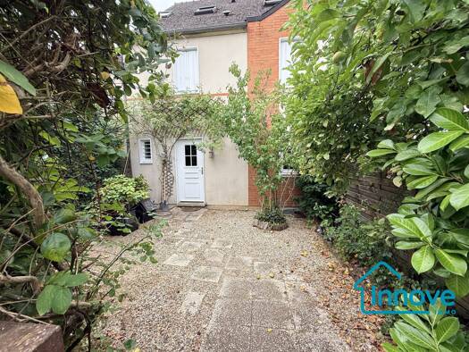 Maison à vendre 795 000 € 5 pièces 4 chambres 126 m² Chantiers Versailles 78000