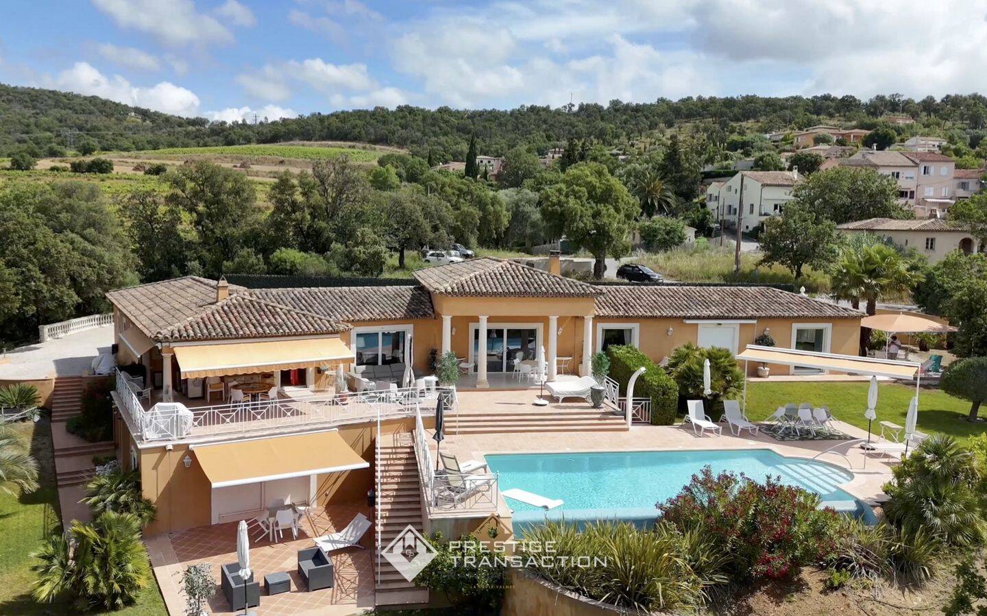 Maison 9 pièces 299 m² · à Grimaud · 299 m² · 3 250 000 €