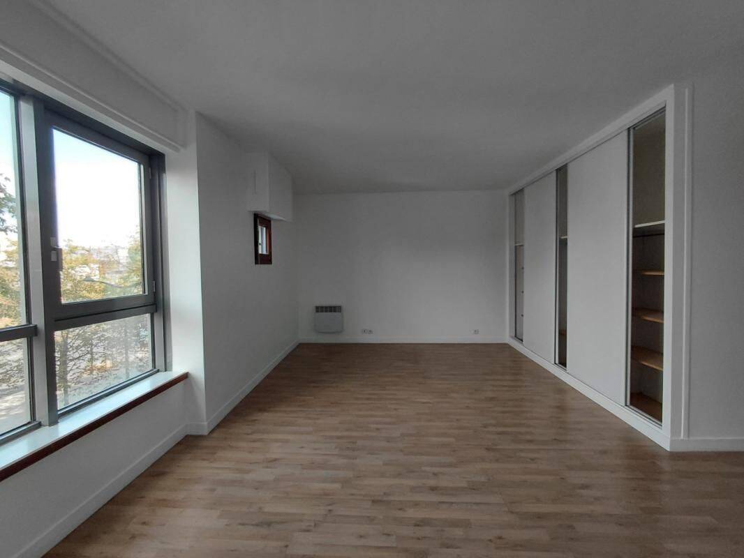 Appartement 1 pièce 36 m² · à Paris 12ème Arrondissement · 36 m² · 965 €/mois