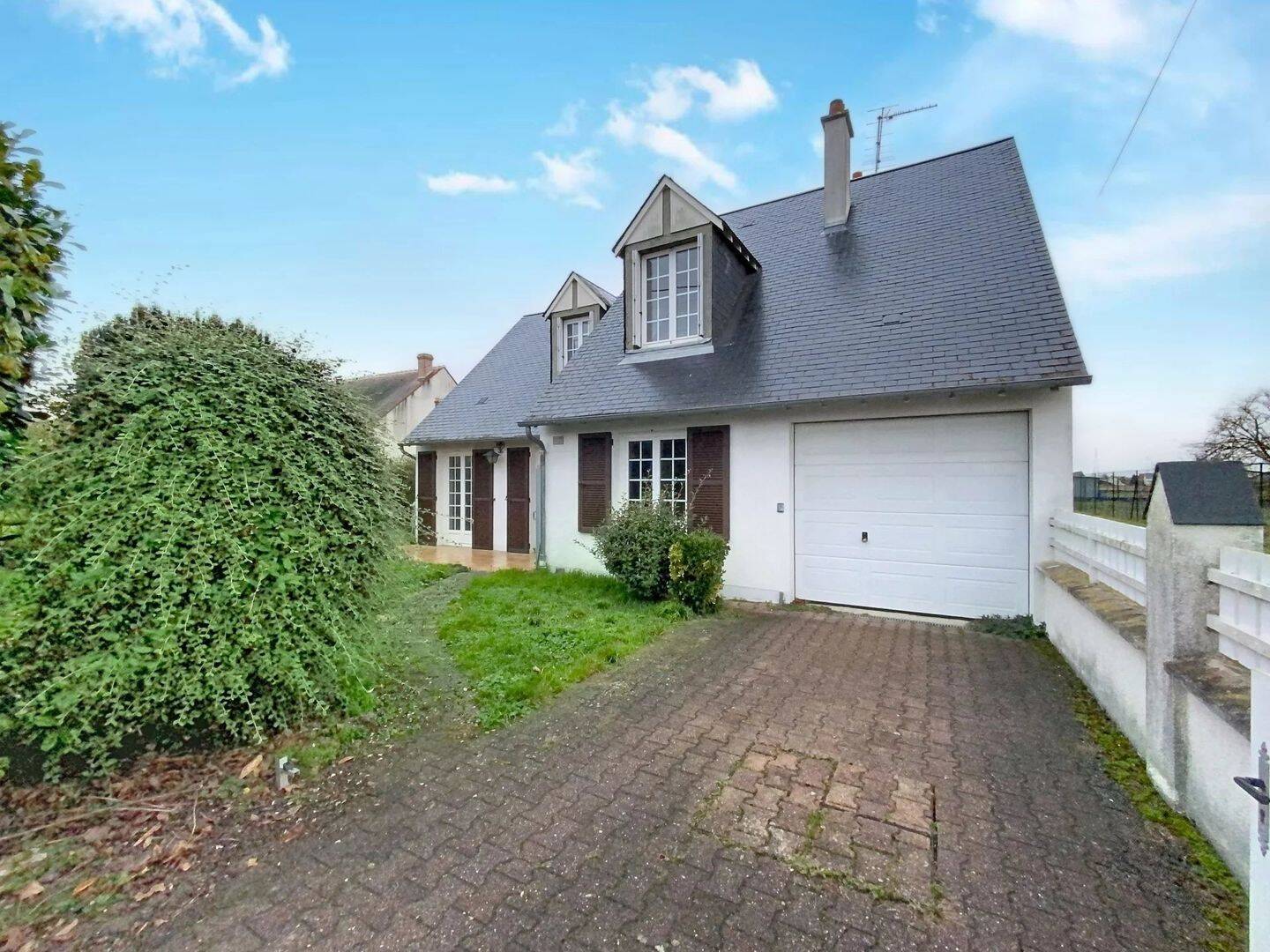 Maison 6 pièces 123 m² · à La Chapelle-Saint-Mesmin · 122,5 m² · 244 000 €