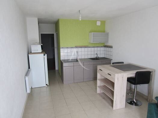 Appartement à louer 530 € 2 pièces 1 chambre 35 m² RDC/2 Peripherie Saint-Jean-de-Monts 85160