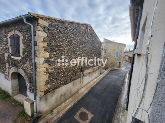 Maison de ville à vendre 82 990 € 3 pièces 2 chambres 61 m² 30 m² de terrain Lézignan-la-Cèbe 34120