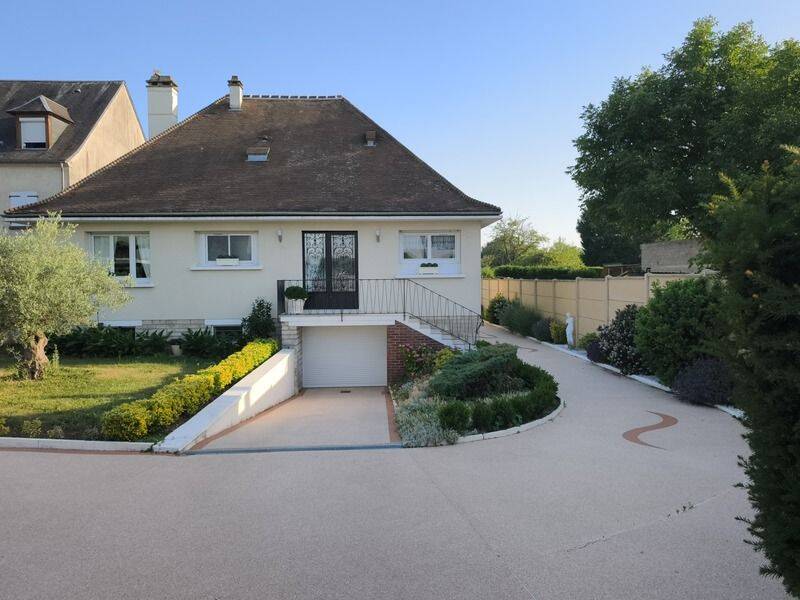 Maison 6 pièces 133 m² · à Beauvais · 133 m² · 399 000 €