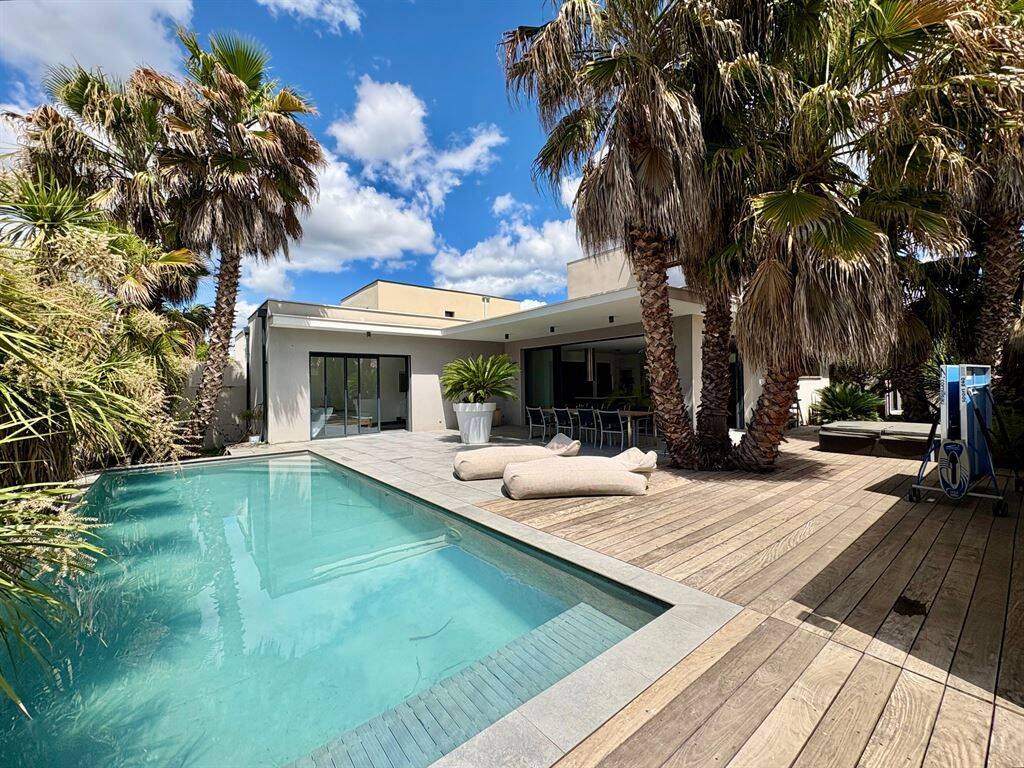 Maison 5 pièces 182 m² · à Lattes · 182 m² · 990 000 €