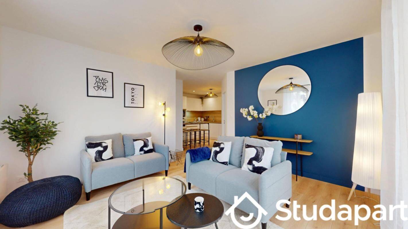 1 pièce 11 m² · à Lorient · 11 m² · 460 €