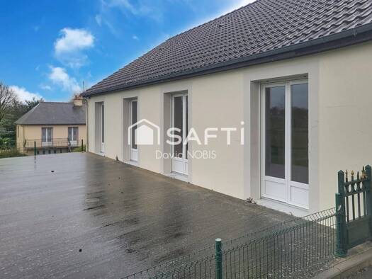 Maison de plain-pied à vendre 126 000 € 4 pièces 3 chambres 97 m² 646 m² de terrain Brecé 53120
