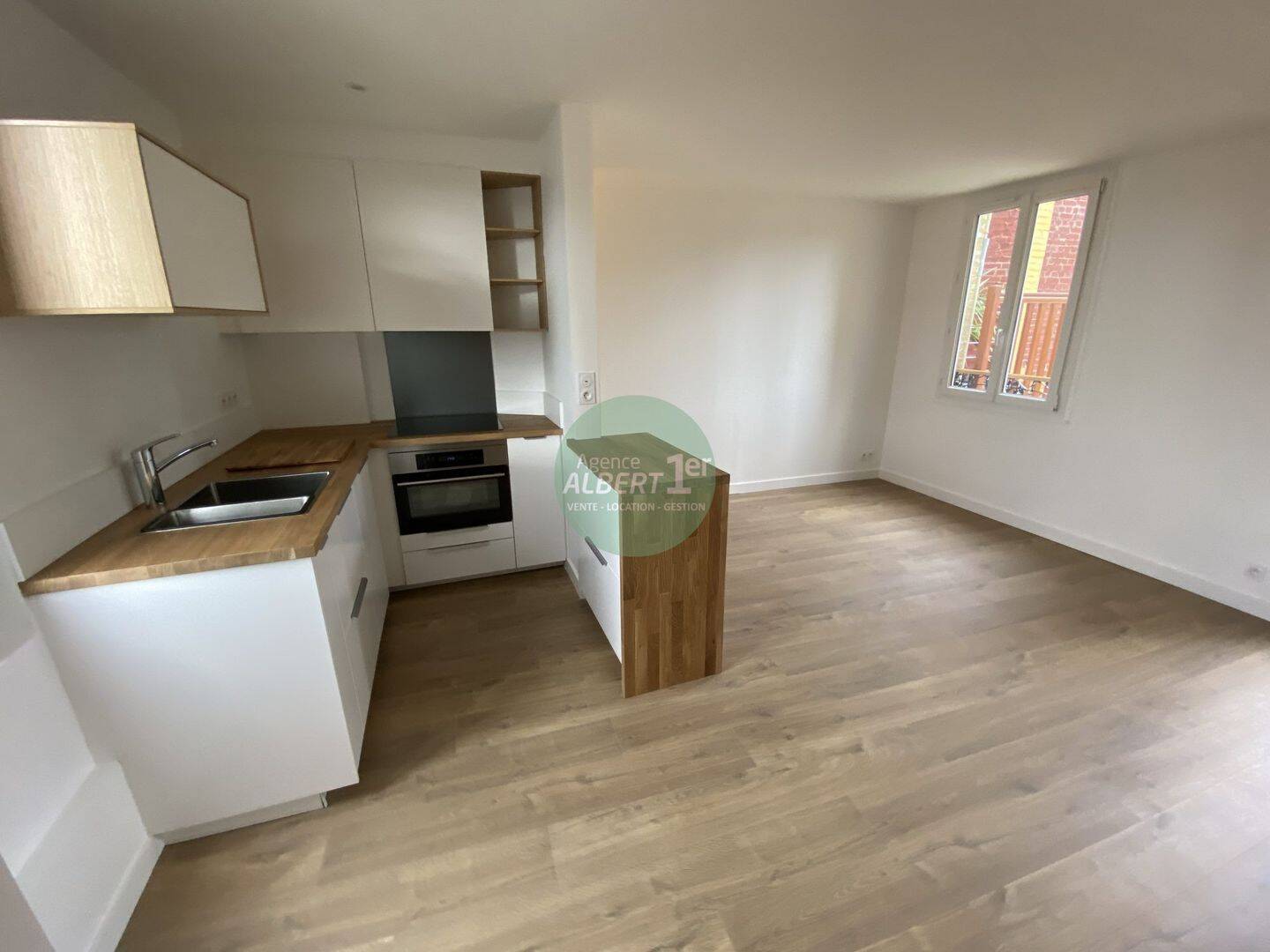 Appartement 3 pièces 70 m² · à Le Havre · 70 m² · 990 €