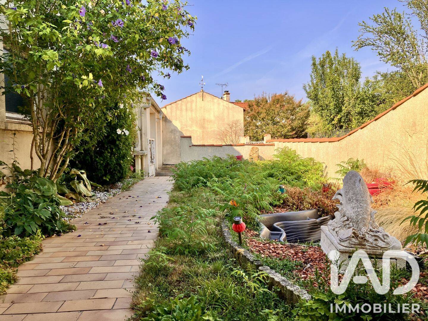 Maison 8 pièces 158 m² · à Moreilles · 158 m² · 164 900 €