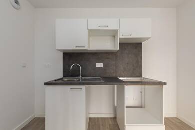 Appartement à louer 717 € 3 pièces 2 chambres 62 m² 1er étage Valle du Cailly-Centre Ville Ouest Notre Dame de Bondeville 76960
