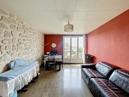 Appartement à vendre 269 000 € 3 pièces 2 chambres 56 m² Étage 10/10 Matisse-Pierrelais Châtillon 92320