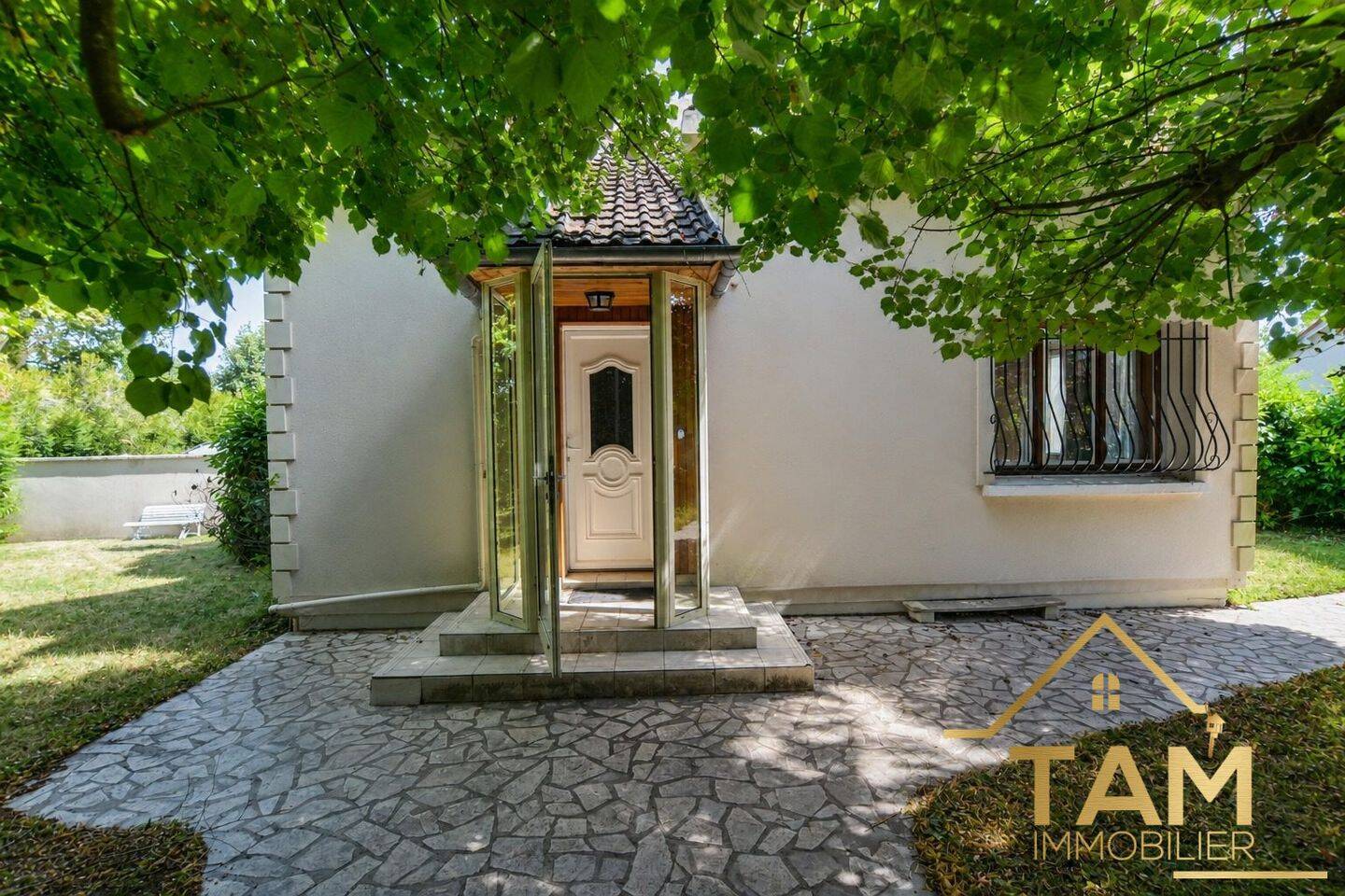 Maison 5 pièces 102 m² · à Saint-Cyr-l'École · 101,6 m² · 572 000 €