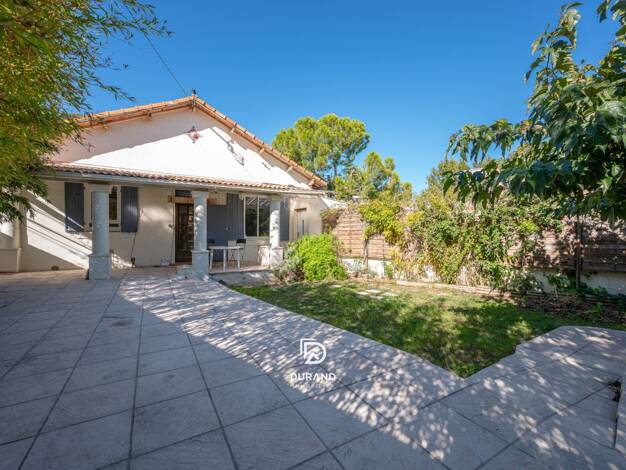 Maison de plain-pied à vendre 325 000 € 3 pièces 2 chambres 89,6 m² Saint Jérôme Marseille 13ème arrondissement 13013