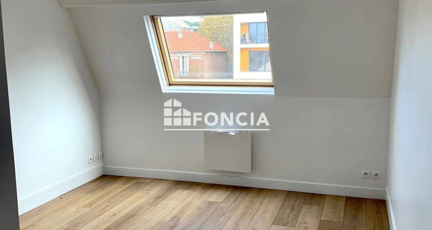 Appartement 1 pièce 24 m² · à Bezons · 23,7 m² · 613 €