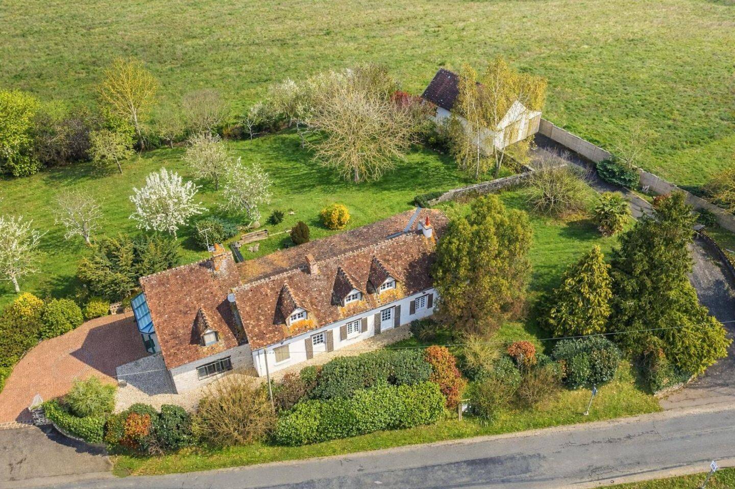 Maison 8 pièces 205 m² · à Saint-Saturnin · 205 m² · 339 900 €