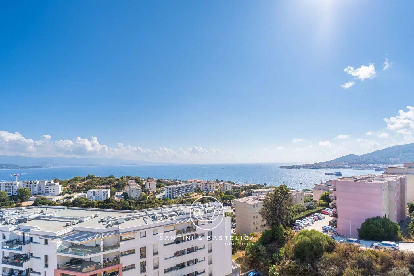 Appartement 3 pièces 78 m² · à Ajaccio · 77,9 m² · 552 000 €