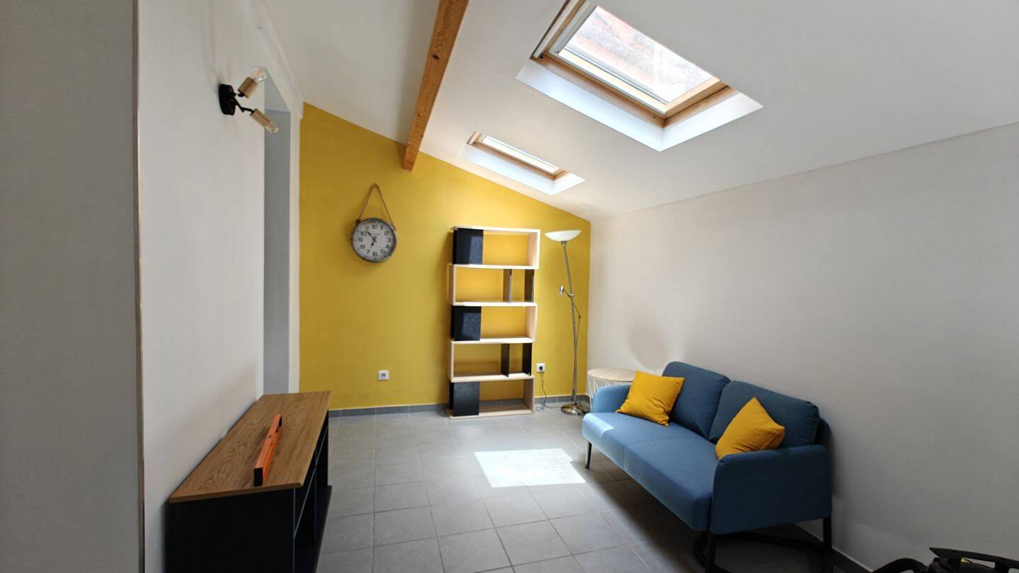 Appartement 2 pièces 44 m² · à Marseille 5ème Arrondissement · 44,3 m² · 705 €/mois