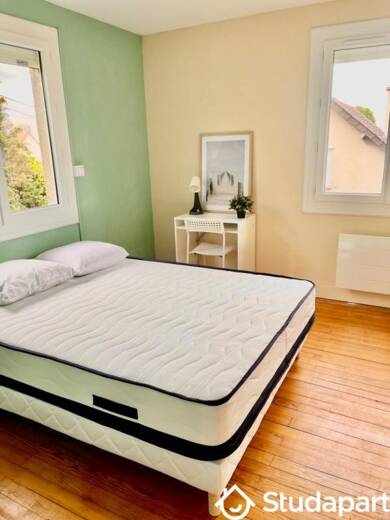 Appartement à louer 500 € 1 pièce 6 chambres 14 m² disponible à partir du 19/06/2025 La Pierre Heuzé Caen 14000