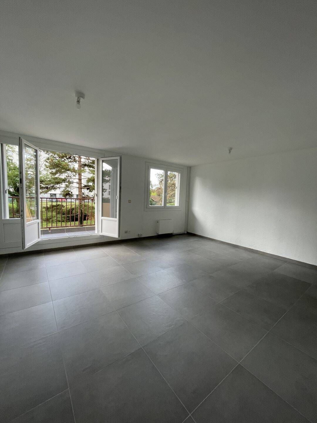 Appartement 3 pièces 82 m² · à Lyon 5ème Arrondissement · 82,1 m² · 1 070 €/mois