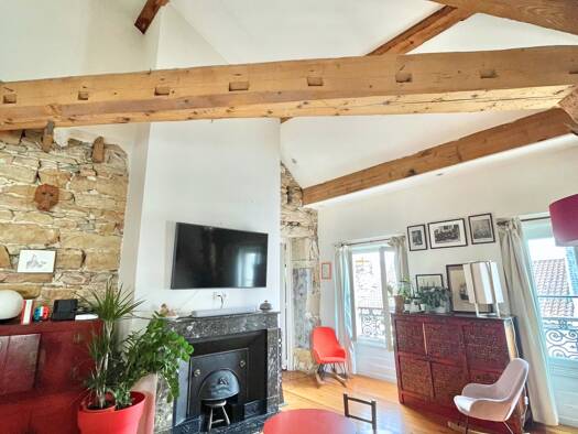 Duplex à vendre 590 000 € 4 pièces 2 chambres 108 m² Étage 5/5 Brotteaux Lyon 6ème arrondissement 69006