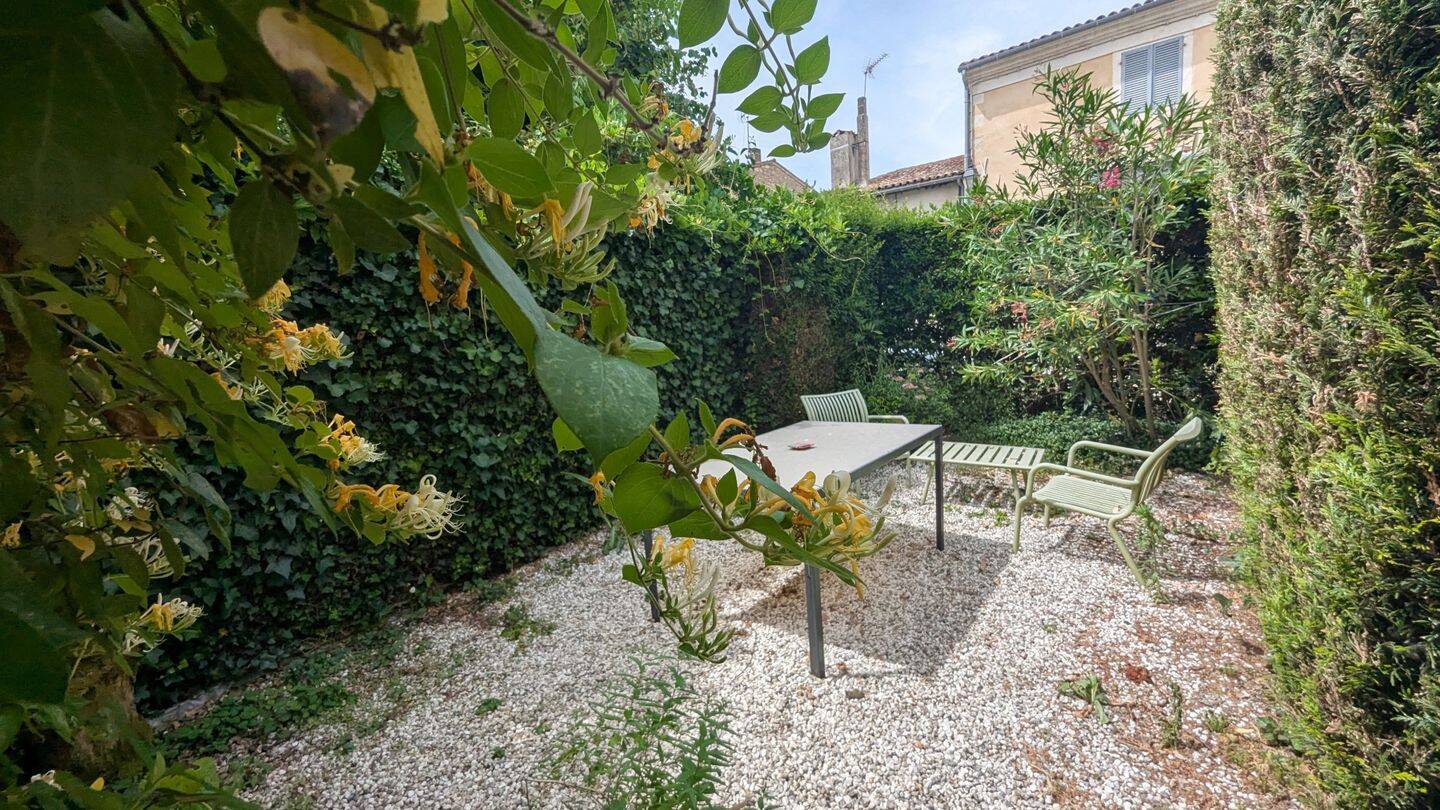 Maison 6 pièces 164 m² · à Magné · 164 m² · 173 250 €