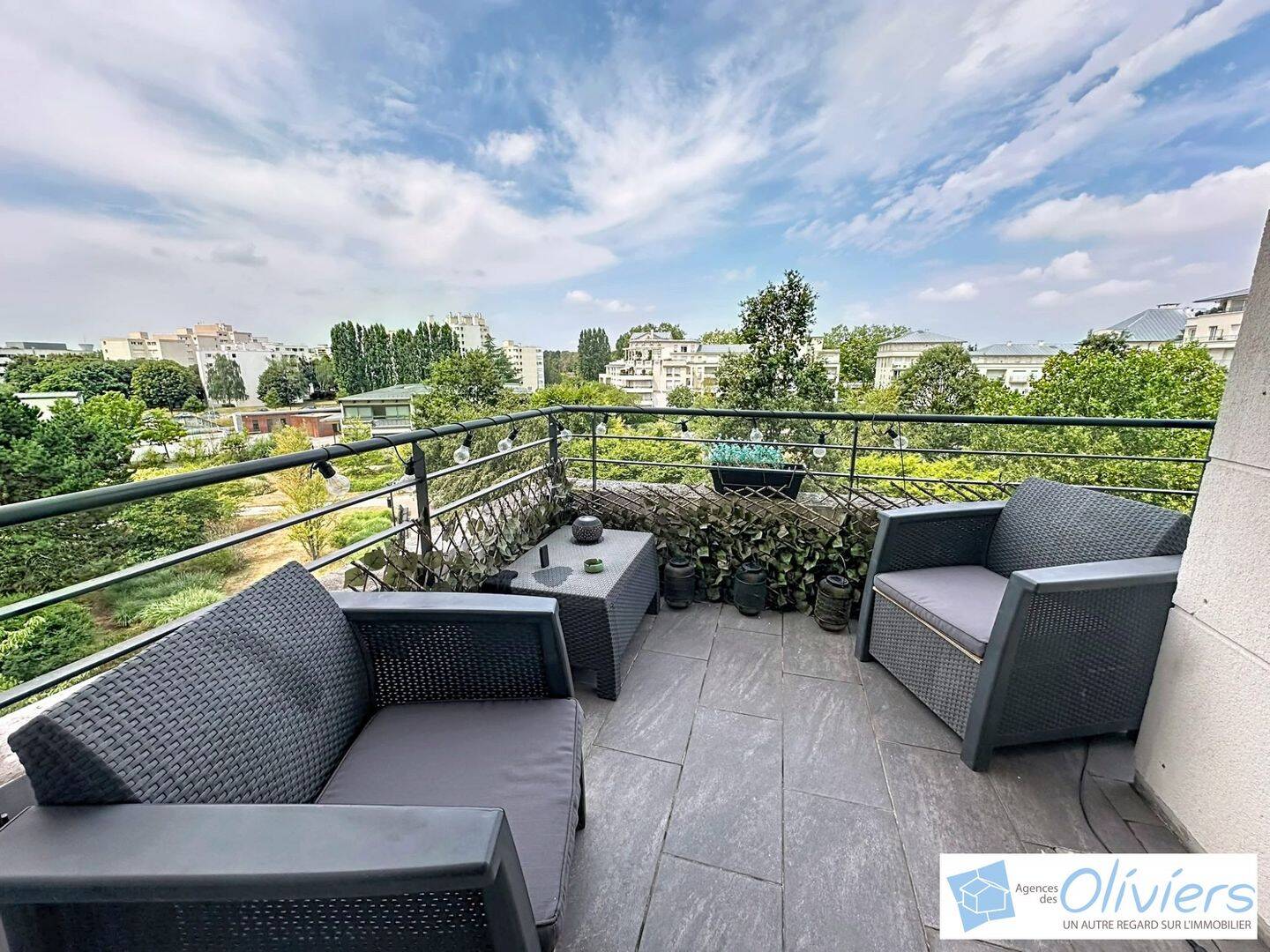 Appartement 4 pièces 92 m² · à Montigny-le-Bretonneux · 91,9 m² · 1 630 €