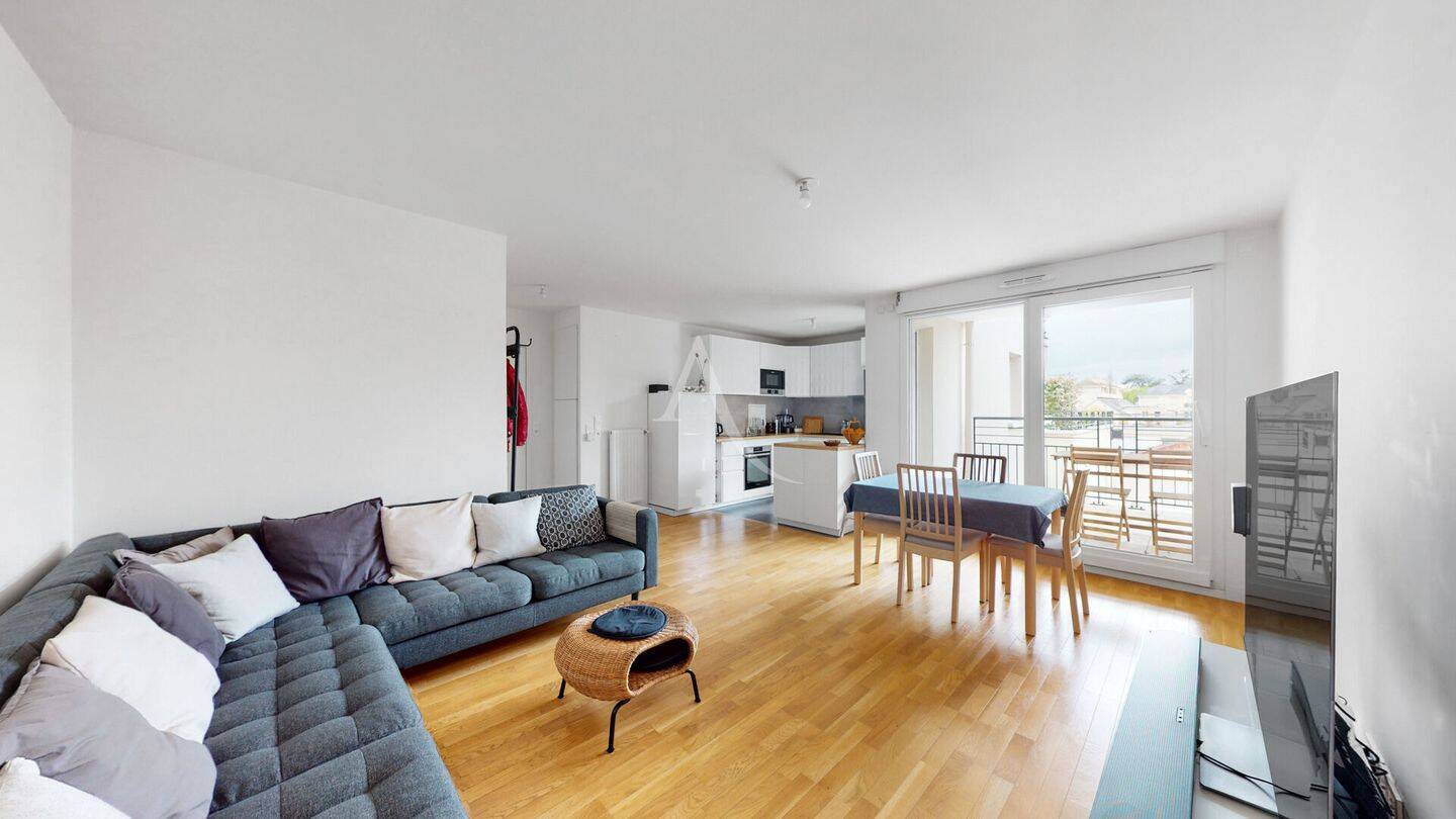 Appartement 4 pièces 82 m² · à Le Plessis-Robinson · 82,2 m² · 1 873 €