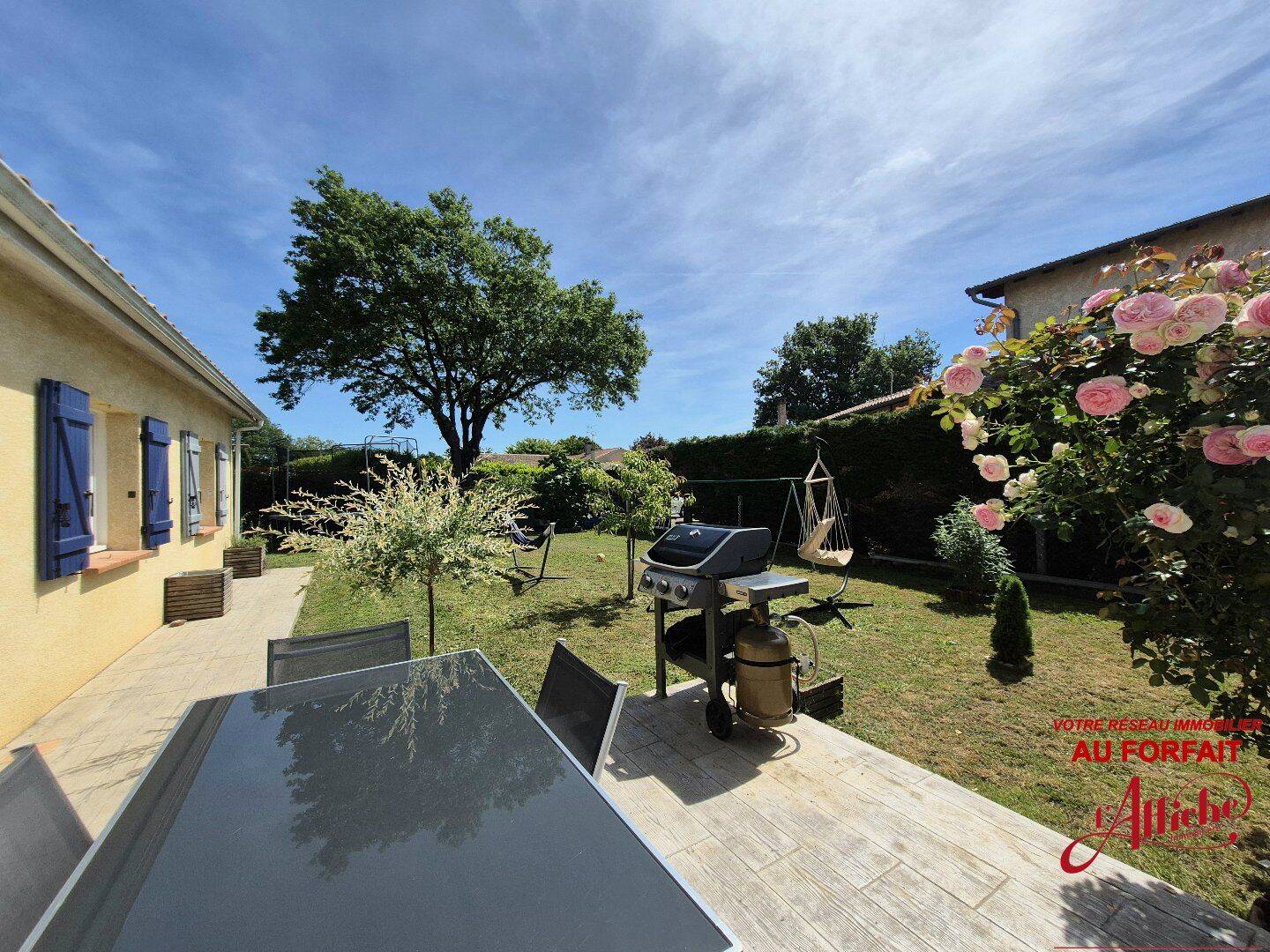 Maison 5 pièces 125 m² · à Villaudric · 125 m² · 319 900 €