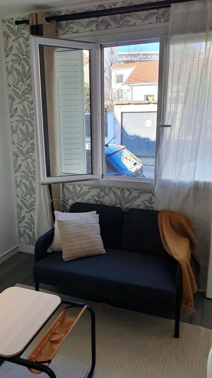 Appartement 1 pièce 24 m² · à Grenoble · 24,3 m² · 514 €