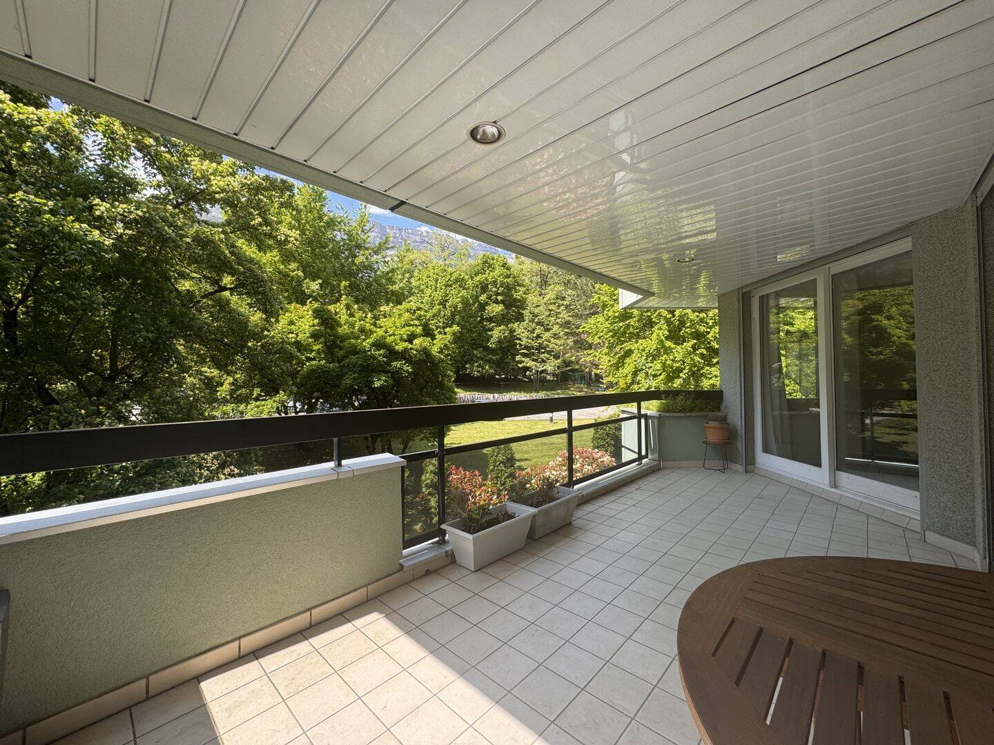 Appartement 3 pièces 104 m² · à Meylan · 104,3 m² · 389 000 €
