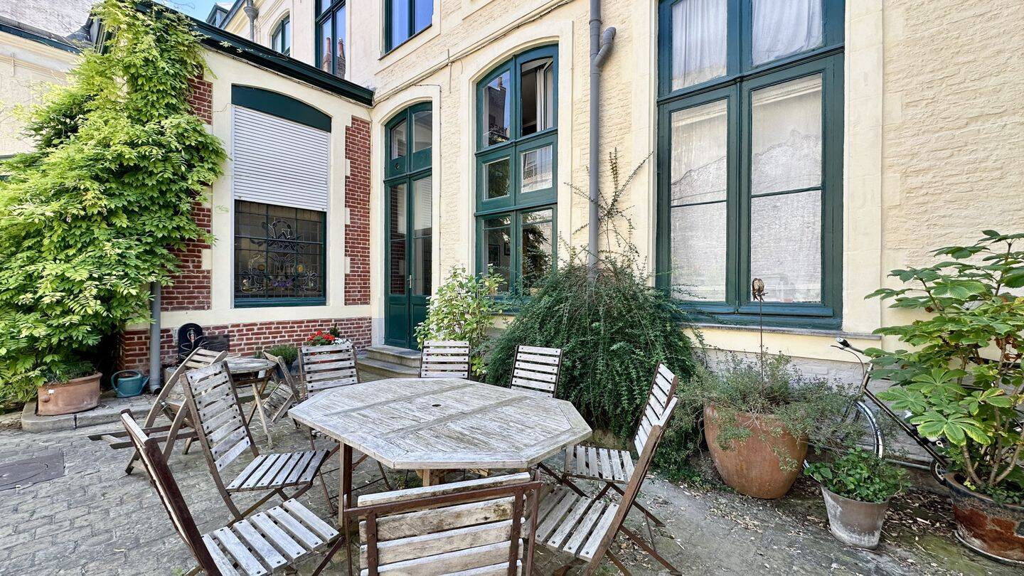 Appartement 5 pièces 153 m² · à Lille · 153 m² · 629 000 €