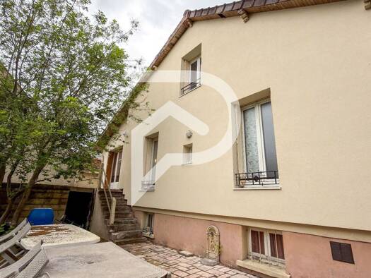 Maison à vendre 289 900 € 5 pièces 3 chambres 115 m² 411 m² de terrain Clos Montceleux-Bellevue Villepinte 93420