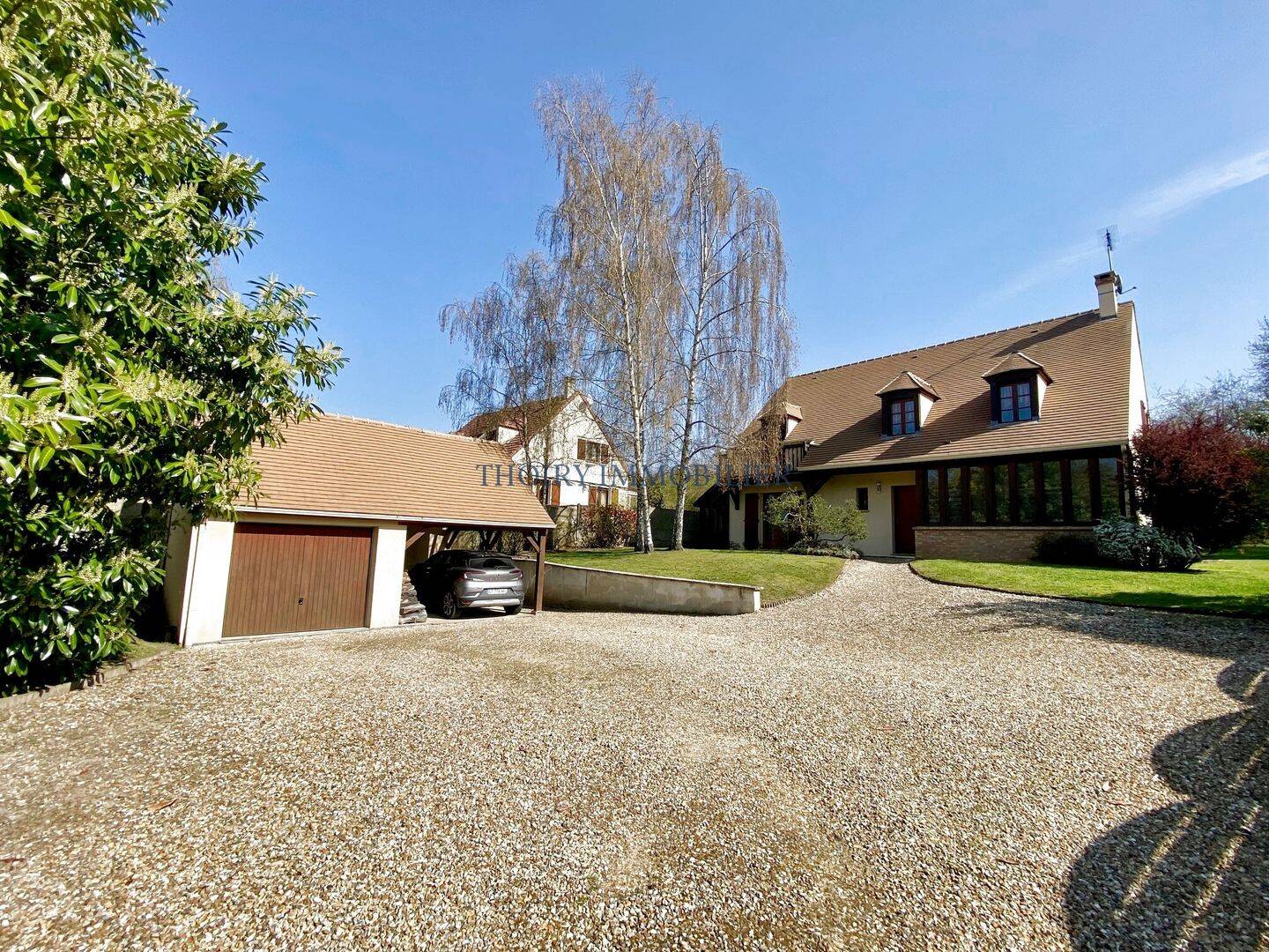 Maison 7 pièces 168 m² · à Thoiry · 168 m² · 545 000 €
