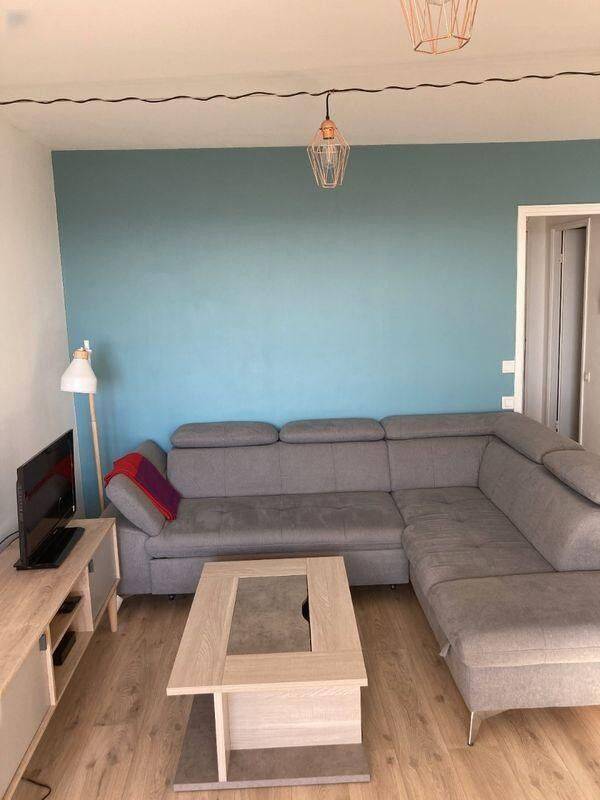 Appartement 1 pièce 36 m² · à Issy-les-Moulineaux · 36 m² · 1 030 €