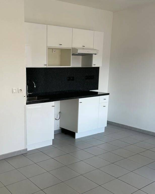 Appartement 1 pièce 32 m² · à Marseille 10ème Arrondissement · 32 m² · 760 €