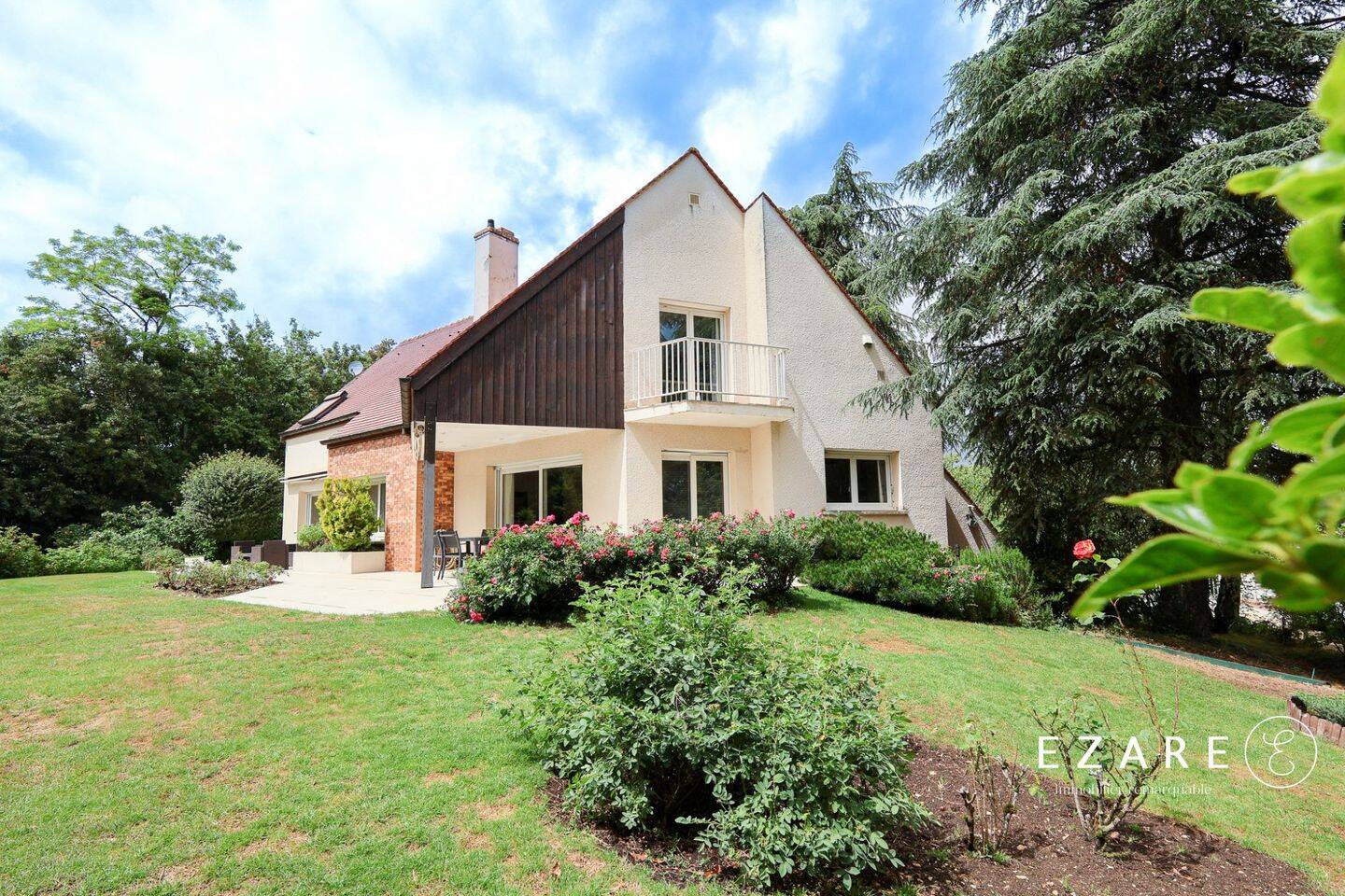 Maison 8 pièces 215 m² · à Dijon · 215,1 m² · 650 000 €