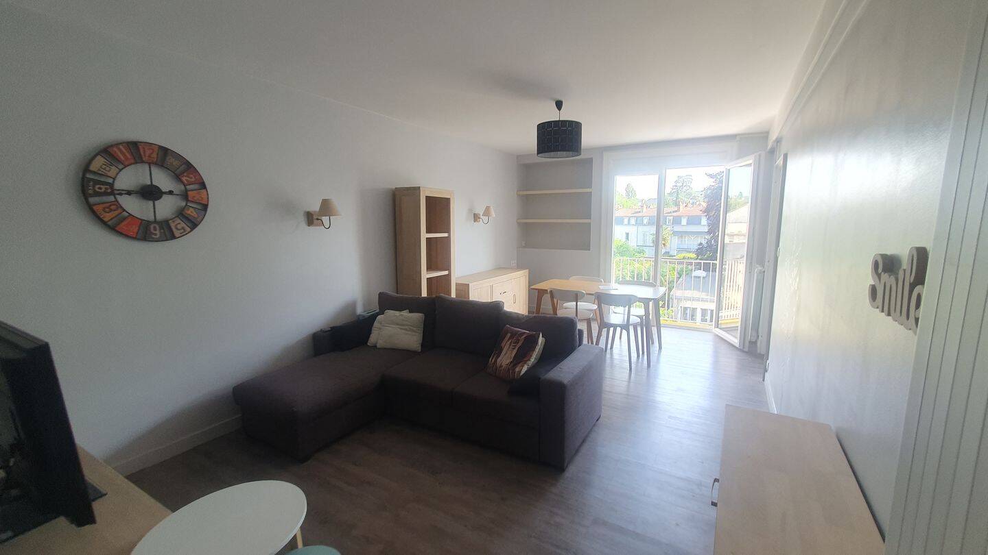 Appartement 3 pièces 70 m² · à Périgueux · 70 m² · 670 €
