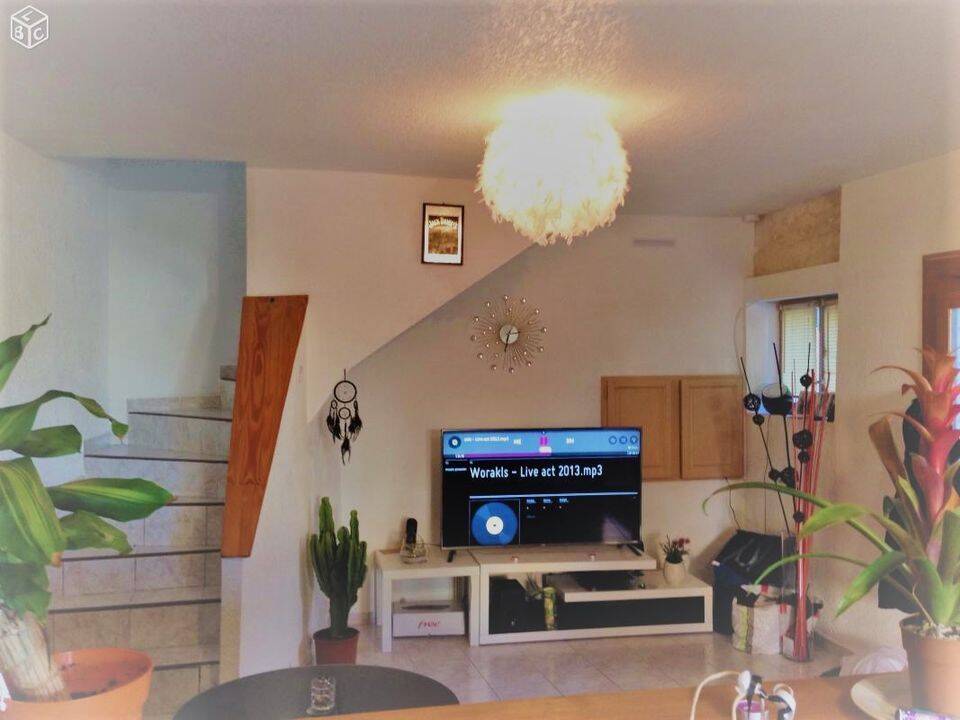Appartement 3 pièces 75 m² · à Sussargues · 75 m² · 850 €