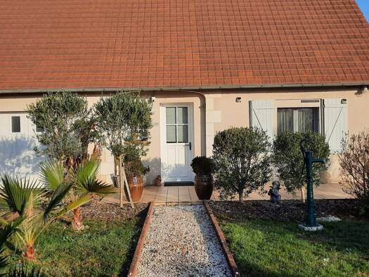 Maison à vendre 257 000 € 6 pièces 3 chambres 120 m² 1 118 m² de terrain Mesland 41150