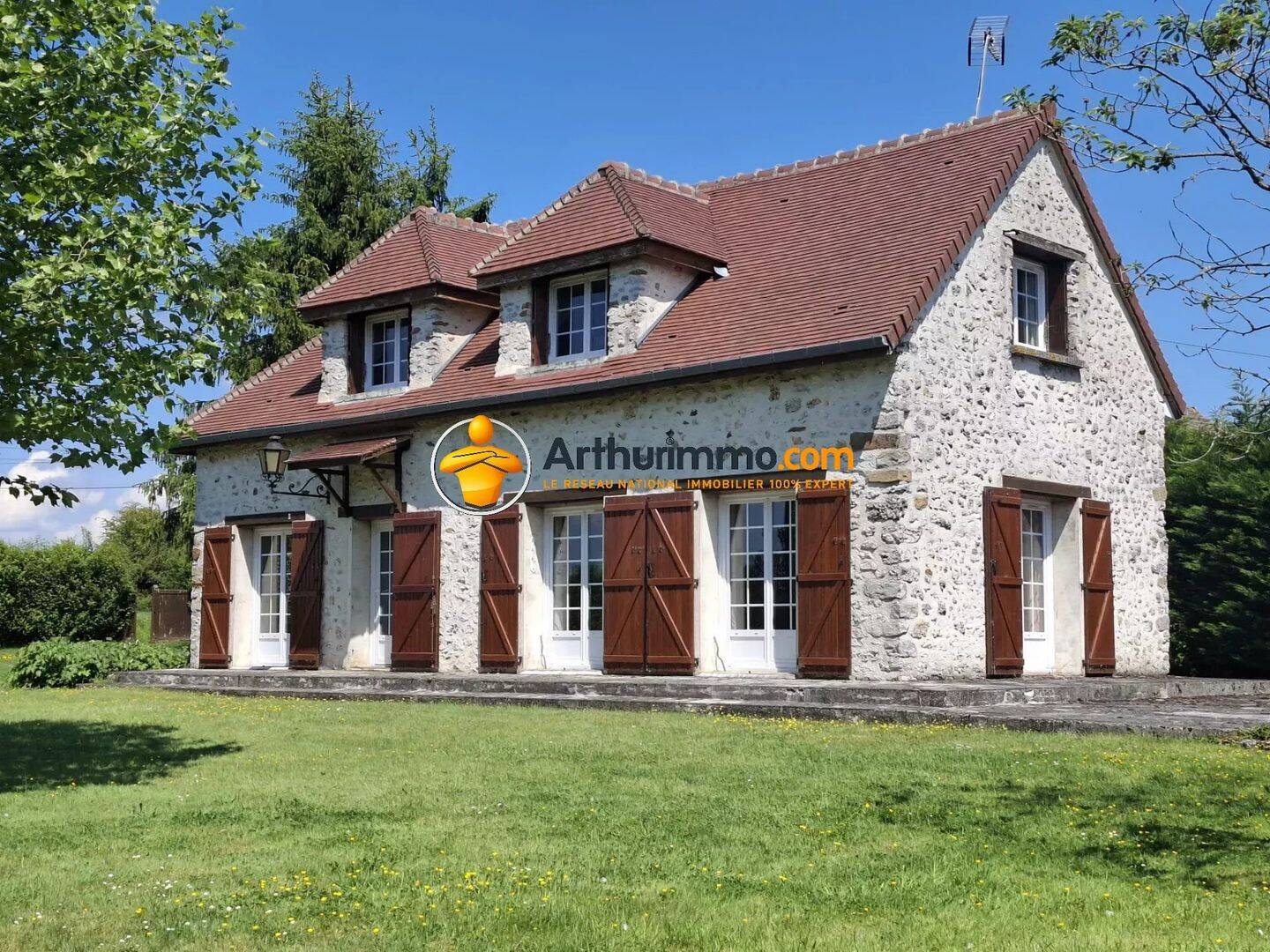 Maison 6 pièces 170 m² · à La Ferté-Gaucher · 170 m² · 268 000 €