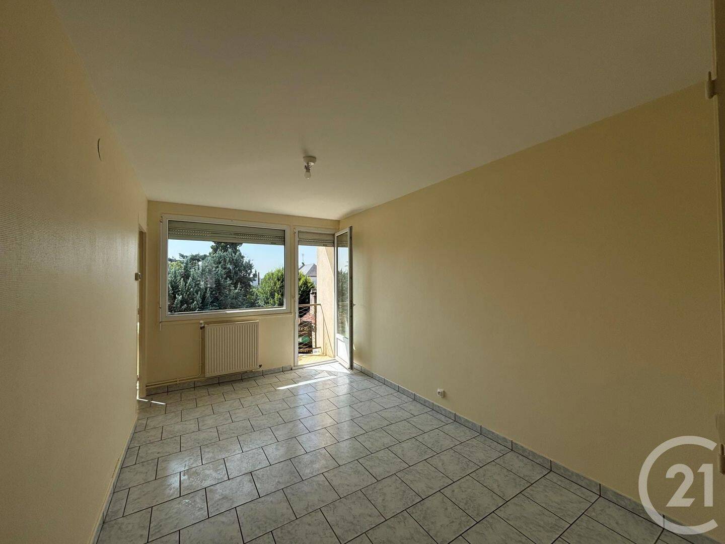 Appartement 2 pièces 44 m² · à Chartres · 43,9 m² · 550 €