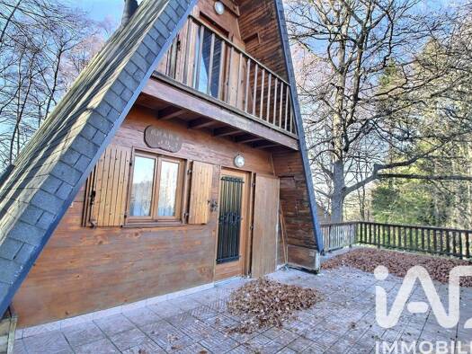 Chalet à vendre 110 000 € 5 pièces 2 chambres 99 m² 9 045 m² de terrain Chard 23700