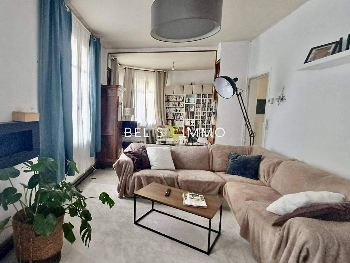 Maison 9 pièces 164 m² · à Chinon · 163,5 m² · 315 000 €